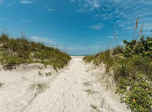 Beachcomber Casita - Steps To The Sand! *